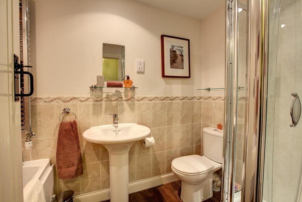 Plumtree Cottage Алнмут Экстерьер фото
